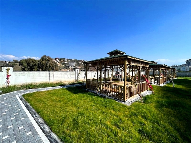 Geräumiges 4+2 Penthouse im Stadtteil Gazipasa