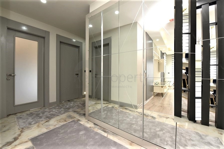 3+1 Apartment mit separater Küche in Gazipaşa