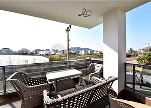 3+1 Apartment mit separater Küche in Gazipaşa