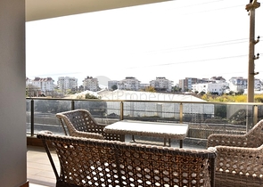 3+1 Apartment mit separater Küche in Gazipaşa