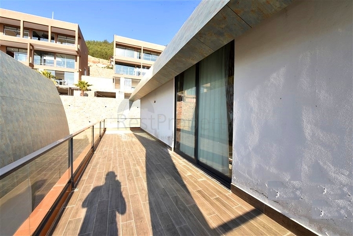 Schicke möblierte Villa mit 5+1 Grundriss im Zentrum von Alanya