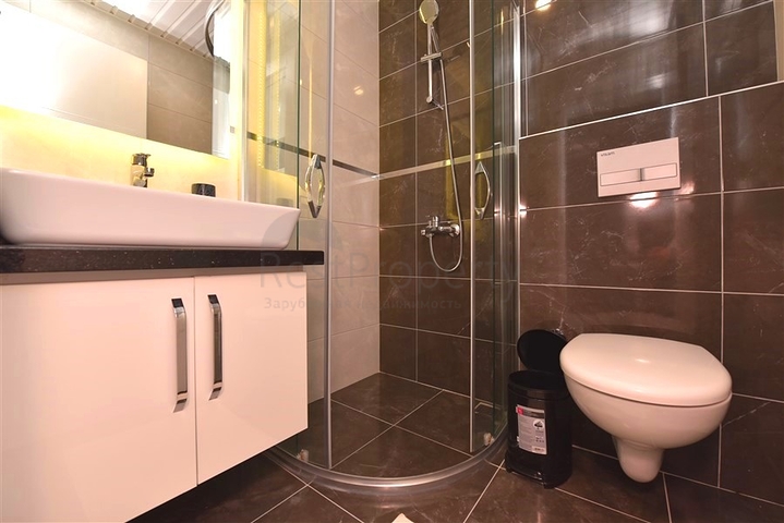 Schicke möblierte Villa mit 5+1 Grundriss im Zentrum von Alanya