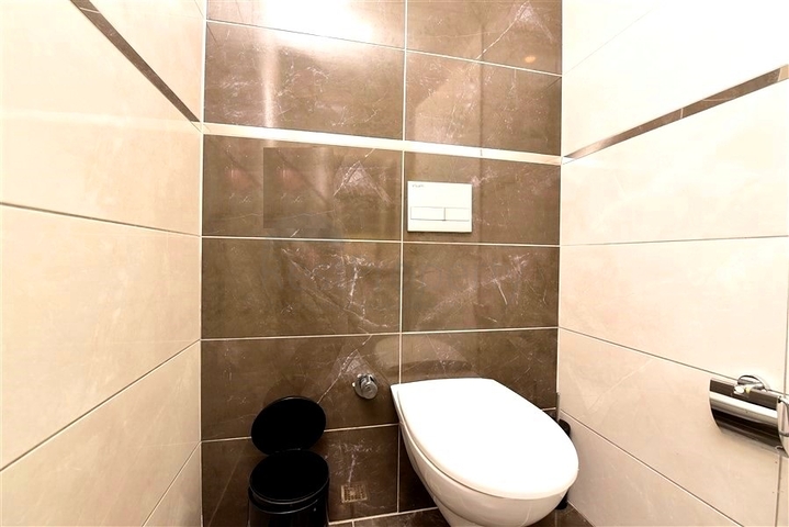 Schicke möblierte Villa mit 5+1 Grundriss im Zentrum von Alanya