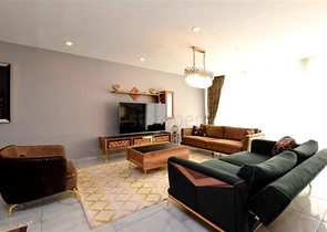 Schicke möblierte Villa mit 5+1 Grundriss im Zentrum von Alanya