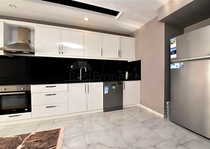 Schicke möblierte Villa mit 5+1 Grundriss im Zentrum von Alanya