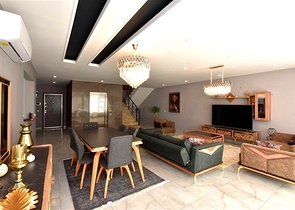 Schicke möblierte Villa mit 5+1 Grundriss im Zentrum von Alanya