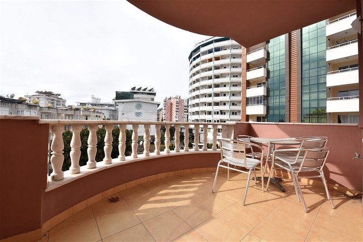 Wohnung mit 2+1 Grundriss, 400 m vom Kleopatra-Strand entfernt