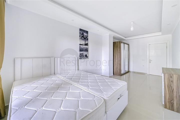 Duplex 3+1 mit eigenem Garten im Stadtteil Kestel Duplex 3+1 mit eigenem Garten im Stadtteil Kestel