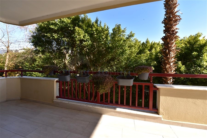 3+1 Wohnung mit separater Küche im Zentrum von Alanya