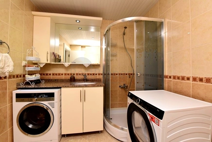 3+1 Wohnung mit separater Küche im Zentrum von Alanya