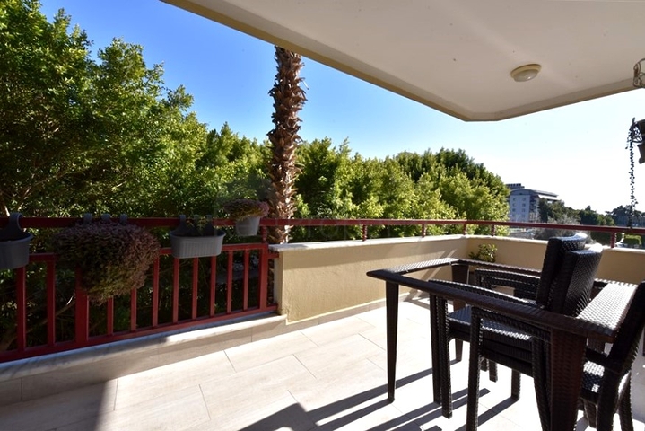 3+1 Wohnung mit separater Küche im Zentrum von Alanya