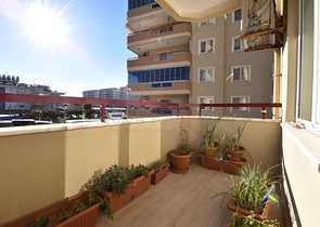 3+1 Wohnung mit separater Küche im Zentrum von Alanya