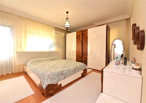 3+1 Wohnung mit separater Küche im Zentrum von Alanya