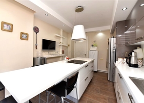 3+1 Wohnung mit separater Küche im Zentrum von Alanya