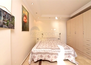 Große Wohnung in der ersten Zeile