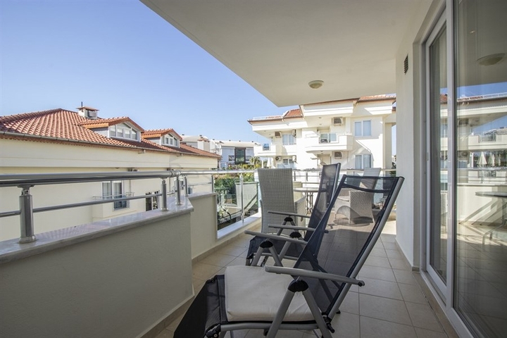 Penthouse 3+1 im Stadtteil Konakli in Gehweite zum Meer