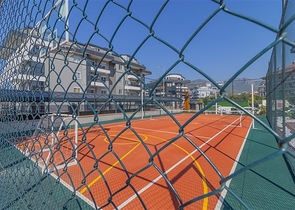 Neuer Komplex 1500 Meter vom Meer entfernt im Bezirk Oba