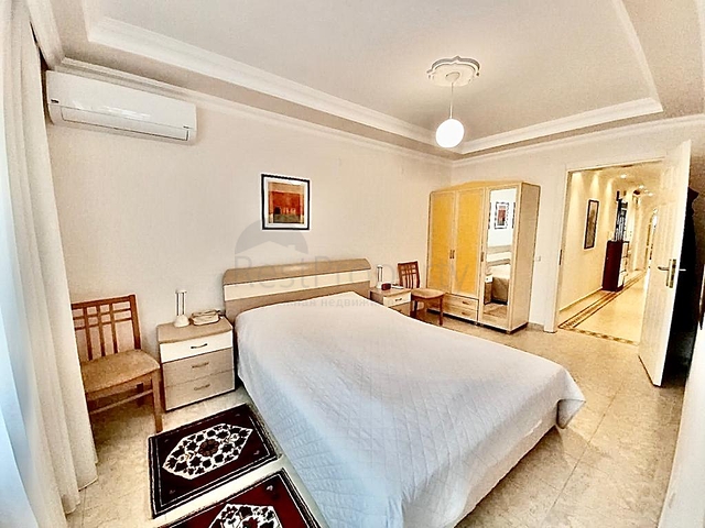 Wohnung im Zentrum von Alanya mit der Möglichkeit, eine Aufenthaltserlaubnis zu erhalten Wohnung im Zentrum von Alanya mit der Möglichkeit, eine Aufenthaltserlaubnis zu erhalten