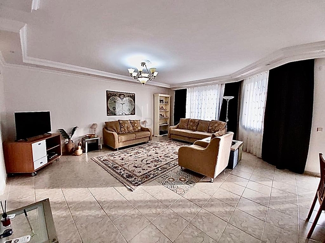 Wohnung im Zentrum von Alanya mit der Möglichkeit, eine Aufenthaltserlaubnis zu erhalten Wohnung im Zentrum von Alanya mit der Möglichkeit, eine Aufenthaltserlaubnis zu erhalten
