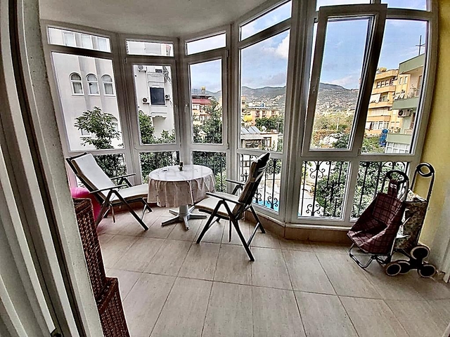 Wohnung im Zentrum von Alanya mit der Möglichkeit, eine Aufenthaltserlaubnis zu erhalten Wohnung im Zentrum von Alanya mit der Möglichkeit, eine Aufenthaltserlaubnis zu erhalten