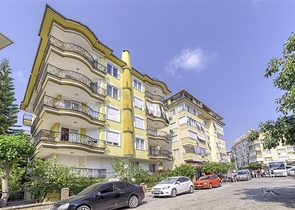 Wohnung im Zentrum von Alanya mit der Möglichkeit, eine Aufenthaltserlaubnis zu erhalten Wohnung im Zentrum von Alanya mit der Möglichkeit, eine Aufenthaltserlaubnis zu erhalten