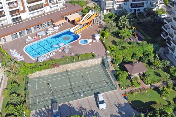 Geräumiges 3+1 Penthouse 750 Meter vom Meer entfernt in Avsallar Geräumiges 3+1 Penthouse 750 Meter vom Meer entfernt in Avsallar