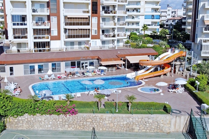 Geräumiges 3+1 Penthouse 750 Meter vom Meer entfernt in Avsallar Geräumiges 3+1 Penthouse 750 Meter vom Meer entfernt in Avsallar