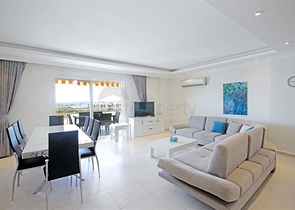 Geräumiges 3+1 Penthouse 750 Meter vom Meer entfernt in Avsallar Geräumiges 3+1 Penthouse 750 Meter vom Meer entfernt in Avsallar
