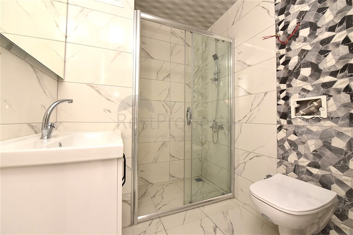 1+1 Wohnung in einem neuen Komplex im Bezirk Oba