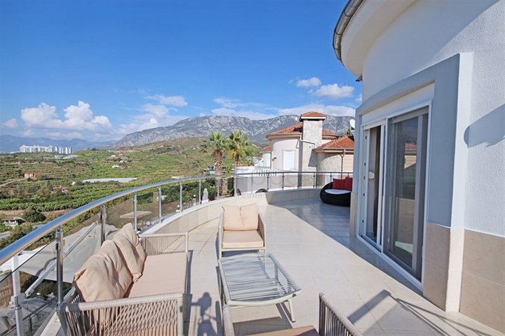 Villa mit Panoramablick auf das Meer