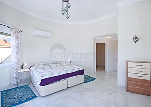 Villa mit Panoramablick auf das Meer