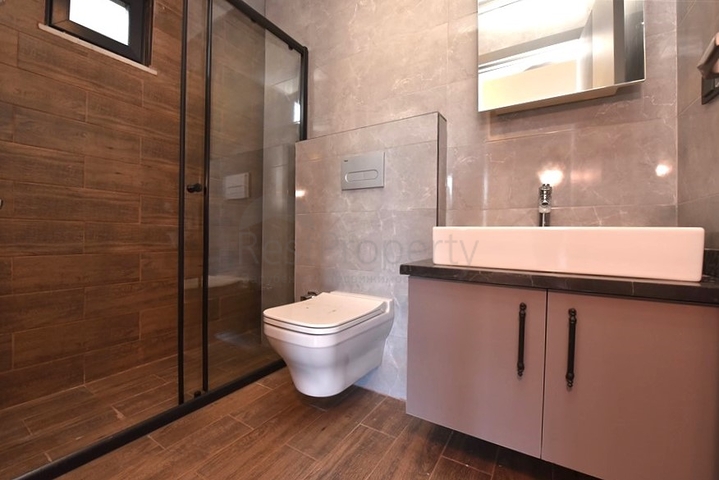 Geräumige 3+1-Wohnung für eine große Familie in der Nähe von Oba 