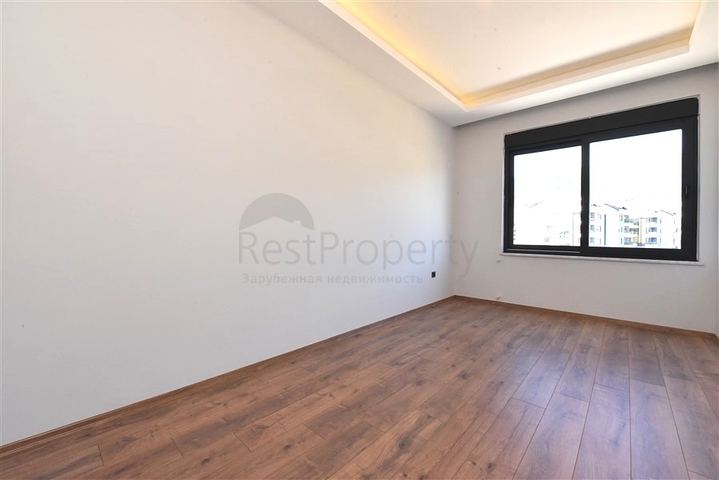 Geräumige 3+1-Wohnung für eine große Familie in der Nähe von Oba 