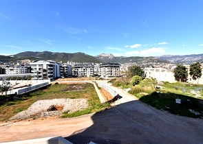 Geräumige 3+1-Wohnung für eine große Familie in der Nähe von Oba 