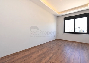 Geräumige 3+1-Wohnung für eine große Familie in der Nähe von Oba 