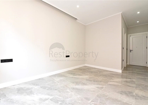 Geräumige Wohnung in einem neuen Komplex