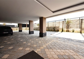 Geräumige Wohnung in einem neuen Komplex