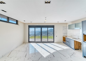 Villen mit Meerblick in zentraler Lage in Alanya