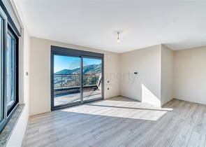 Villen mit Meerblick in zentraler Lage in Alanya