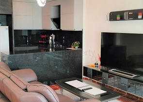 2+1 möblierte Wohnung mit Meerblick in Tosmur