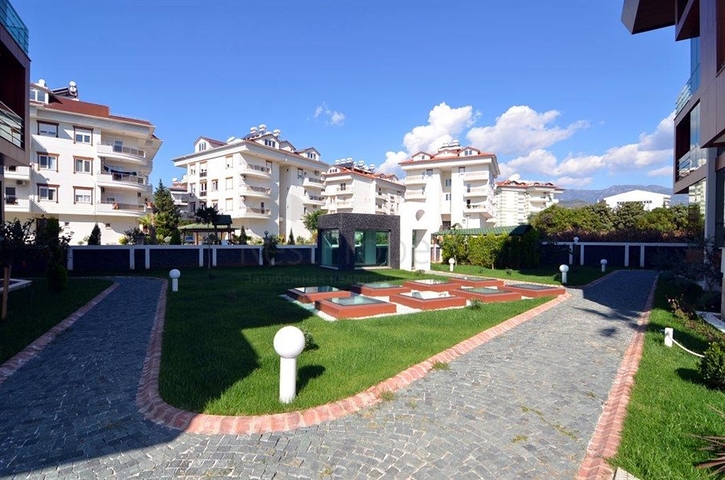 Schickes Penthouse 3+2 im Stadtteil Oba