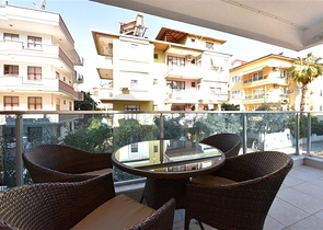 Möblierte 1+1-Wohnung am Kleopatra-Strand