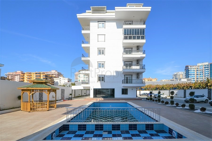 Penthouse 3+1 in einer Wohnanlage mit Infrastruktur im Stadtteil Kargicak