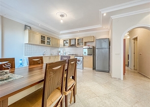 Geräumige 2+1 Wohnung im Stadtteil Tosmur