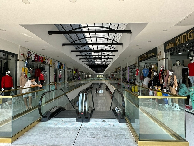 Gewerbeimmobilien-Angebot in Türkler Gewerbeimmobilien-Angebot in Türkler