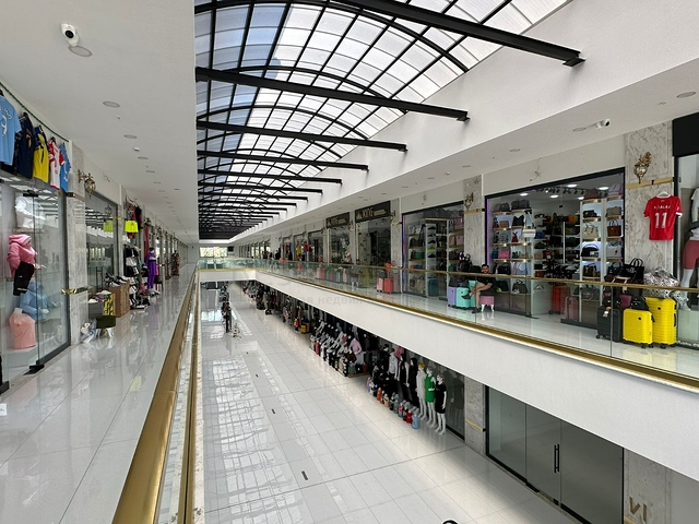 Gewerbeimmobilien-Angebot in Türkler Gewerbeimmobilien-Angebot in Türkler