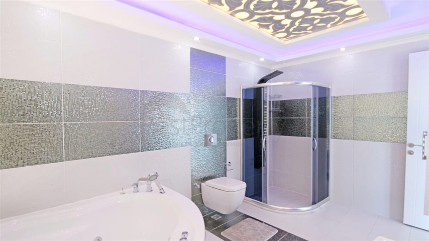 5+1 Penthouse im Stadtteil Mahmutlar 