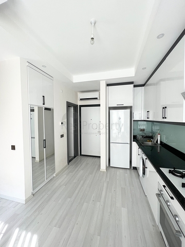 Zweizimmerwohnung im Zentrum von Alanya, 200 m vom Meer entfernt 