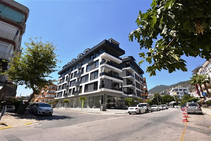 Zweizimmerwohnung im Zentrum von Alanya, 200 m vom Meer entfernt 