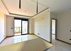 Der im Bau befindliche Clubkomplex im Bezirk Oba